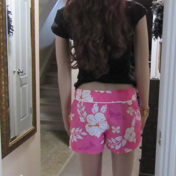 Brody size 9 floral shorts - Picture 4 of 10